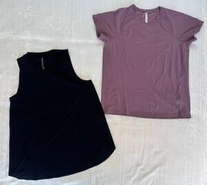 Lot of TWO: Women’s Athleta Sleeveless & Short-Sleeve Shirts, XS
